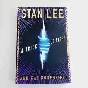 🍒4 for $20🍒 A TRICK OF LIGHT by Stan Lee and Kat Rosenfield